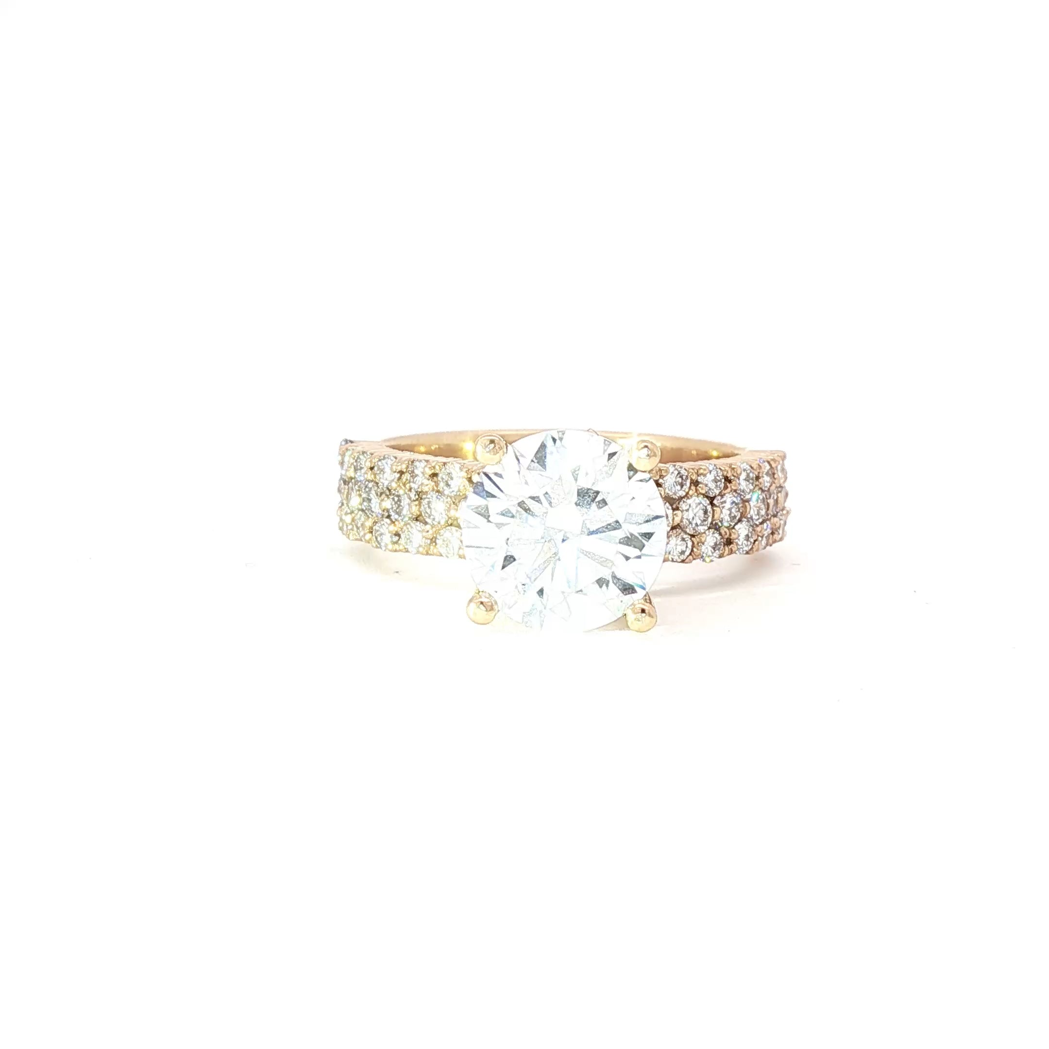 4cctw Diamond ring